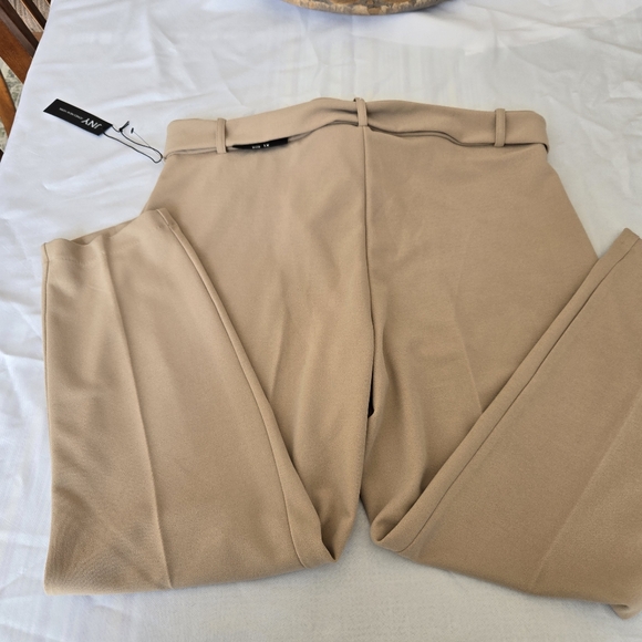 Jones New York Women's Size 1 X beige dress pants. NWT - Picture 6 of 10